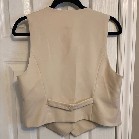 Rachel Zoe Beige Buttoned Vest - Picture 3 of 4